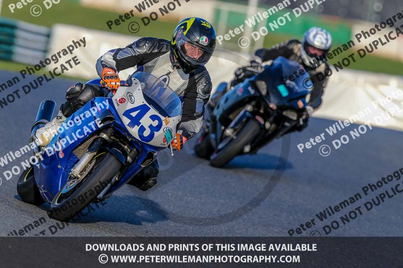 PJM Wedding Photography;enduro digital images;event digital images;eventdigitalimages;mallory park;mallory park photographs;mallory park trackday;mallory park trackday photographs;no limits trackdays;peter wileman photography;racing digital images;trackday digital images;trackday photos